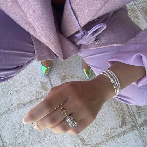 Anillo de Cadena Letra Esmaltada
