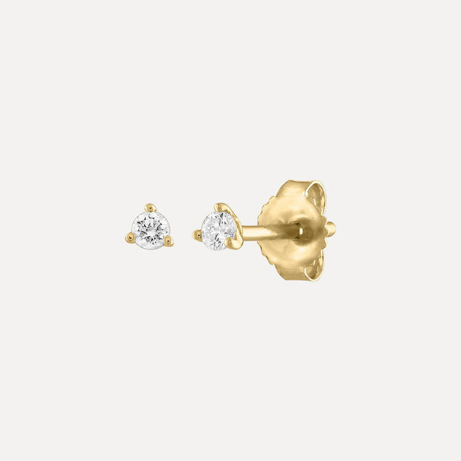 Stud de diamante de tres puntas